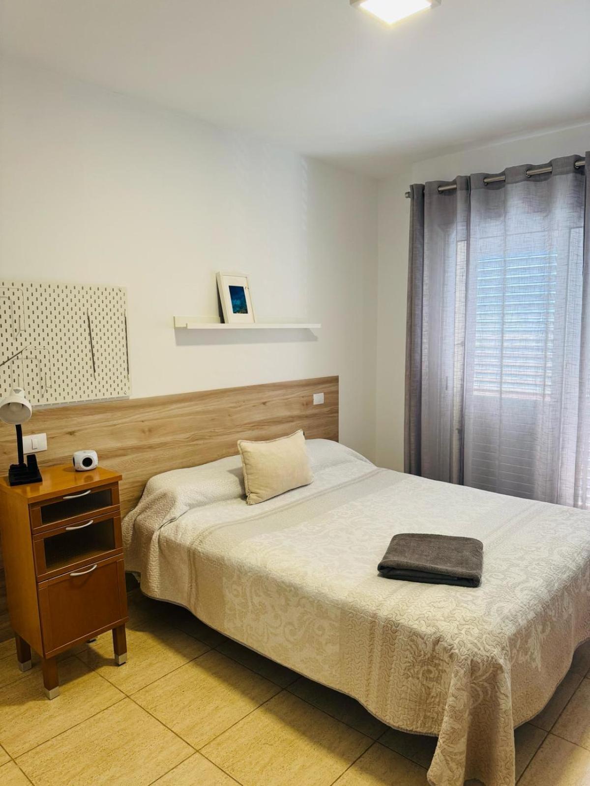 Habitacion Privada May Con Balcon Vecindario  Exteriér fotografie